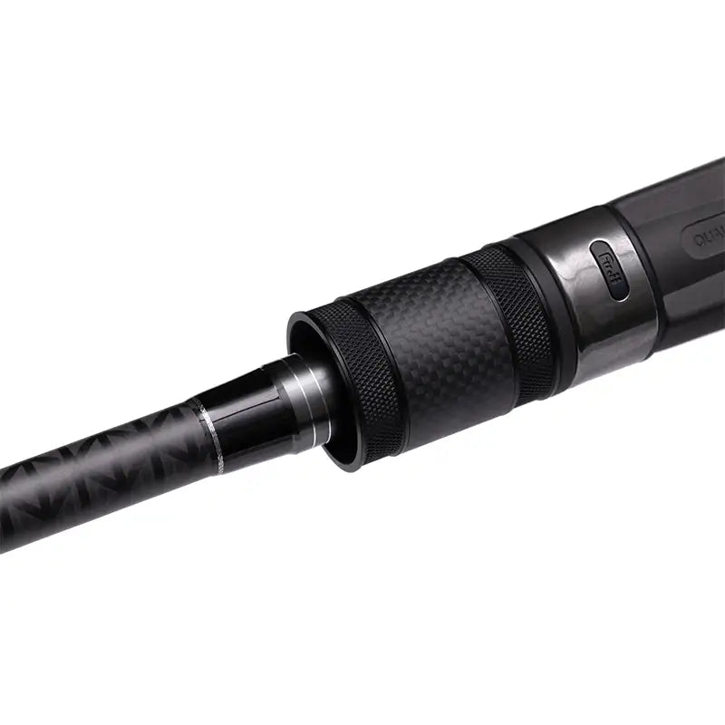 Rollenhalter von der Baitcastrute Liqueo